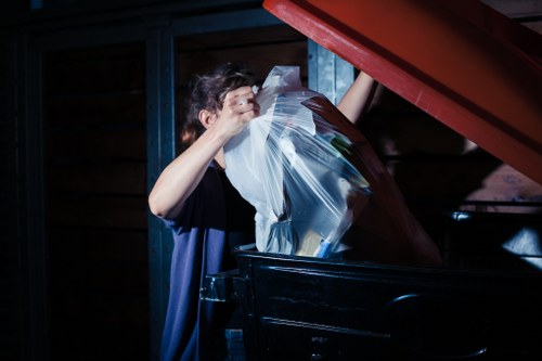 Efficient commercial waste removal solutions